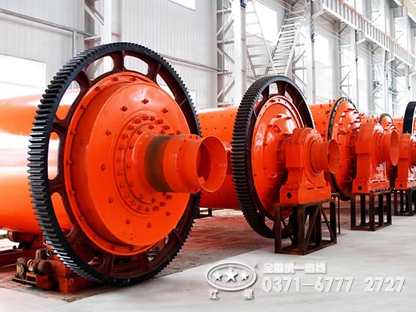 球磨機(jī)廠家的生產(chǎn)車間